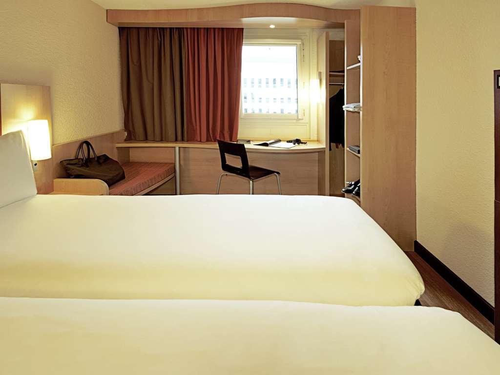 Ibis Abidjan Plateau Hotel Ruang foto
